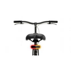 Eclairage Vélo Arrière Connecté COSMO CONNECTED -Antivol vélo importe boutique eclairage velo arriere connecte cosmo connected 3