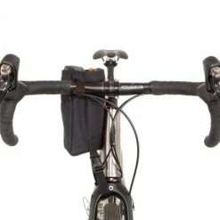 Sacoche De Guidon Tissu Noir étanche Restrap 9 Sacoche De Guidon Tissu Noir étanche Restrap -Antivol vélo importe boutique sacoche de guidon tissu noir etanche restrap 3
