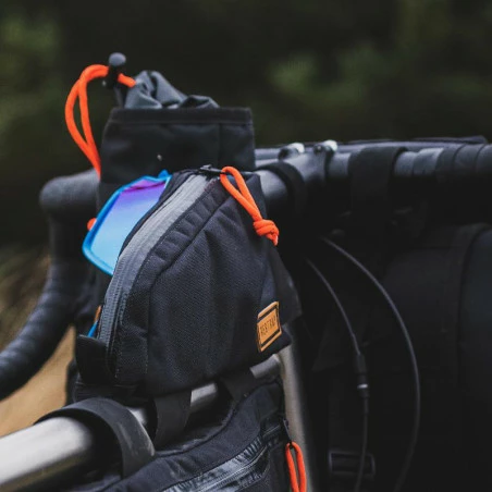 Sacoche Tube De Cadre Tissu Noir Attache Velcro Restrap 4 Sacoche Tube De Cadre Tissu Noir Attache Velcro Restrap – Image 2